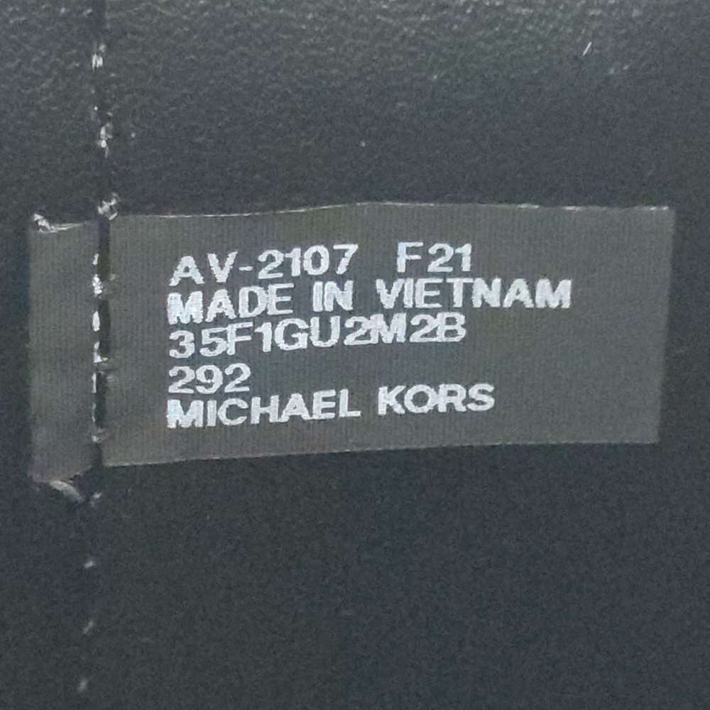 ⚠️LAST 1⚠️ Michael Kors Suri Logo MD Bucket Crossbody - Picture 6 of 8